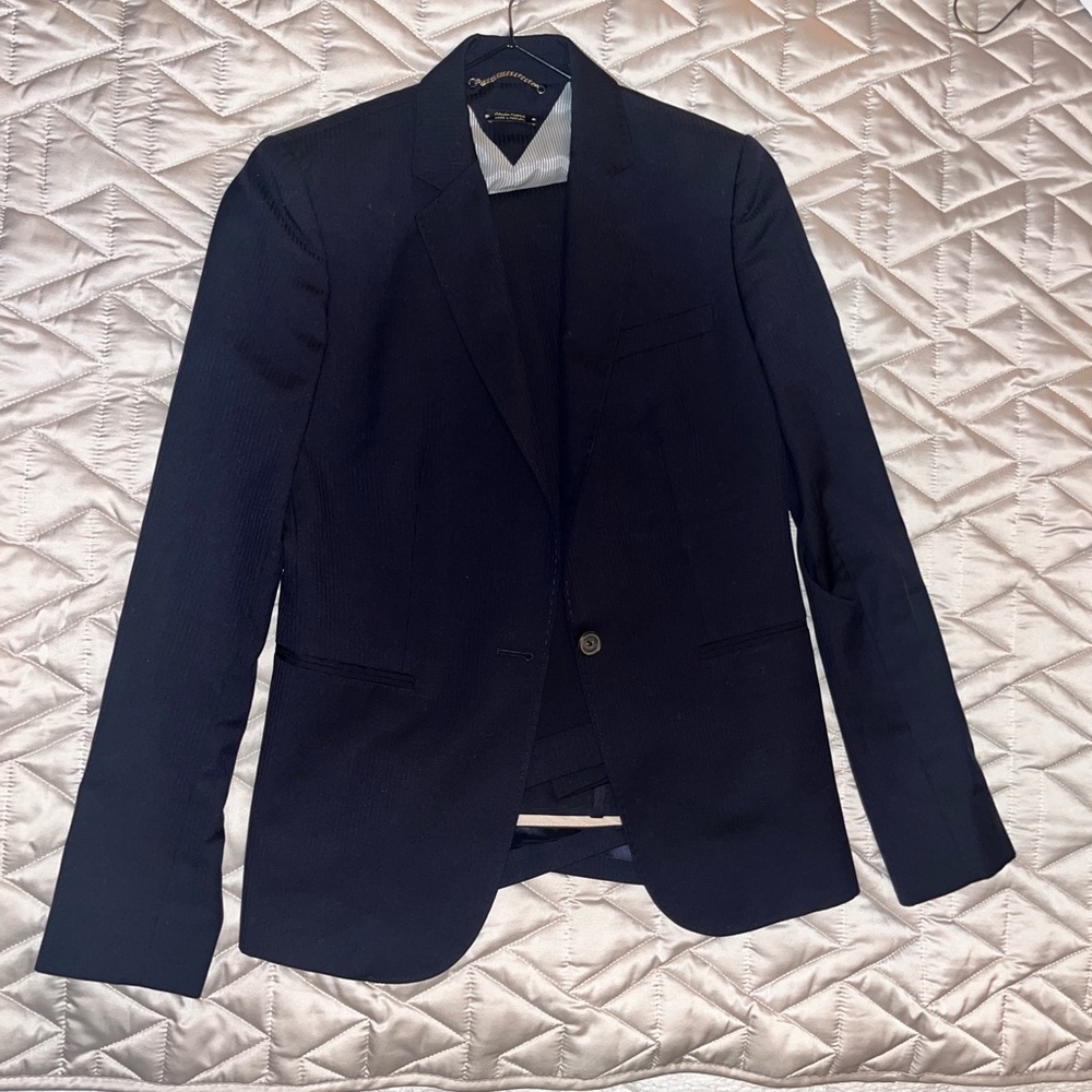 Massimo Dutti 100% wool suit- blazer and slim fit pants